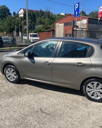 Peugeot 208 PureTech 82 5 porte Active
