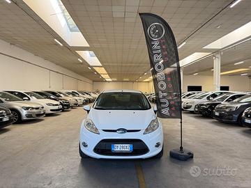 Ford Fiesta 1.4 5 porte Bz.- GPL Titanium