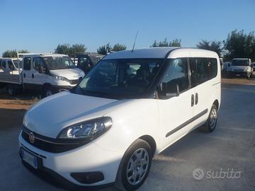 Fiat Doblo 5 posti autocarro