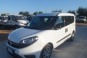 Fiat Doblo 5 posti autocarro