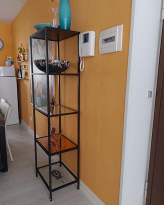 Etagere