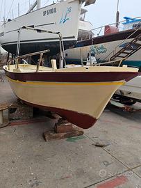 Gozzo in Legno di Mogano