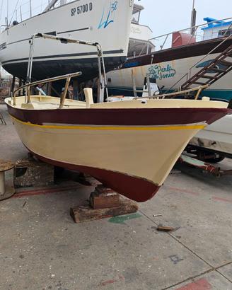 Gozzo in Legno di Mogano