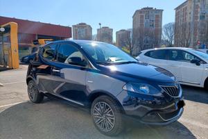 Lancia Ypsilon eco chic mild Hybrid