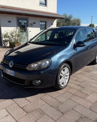 Volkswagen Golf 1.6 TDI DPF 5p. Highline