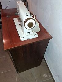 Macchina per cucire Vigorelli