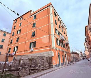 3 LOCALI A GENOVA