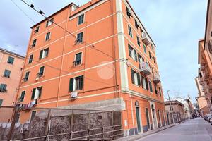 3 LOCALI A GENOVA