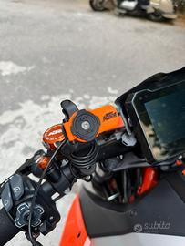 Leva quadlock personalizzata