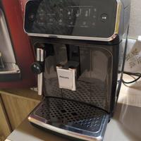 PHILIPSSeries 3300 Macchina caffe automatica