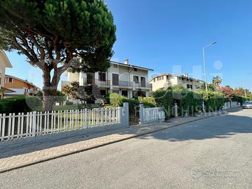 Villa a schiera Bra [Rif. 26035VRG]