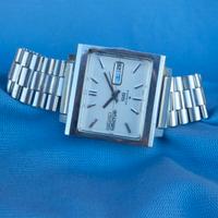 Seiko 5 Actus 6106 Square Vintage Japan 1971