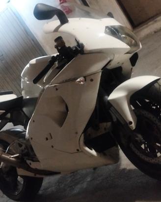 Aprilia RSV 1000