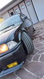 BMW 325i cabrio hard top autobloccante 