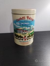 Scatola in Latta Della Confetti Pelino