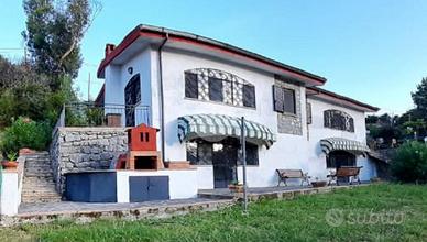 VILLA SINGOLA A SAN GIOVANNI A PIRO