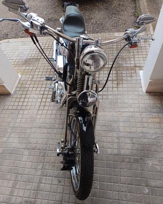 Harley Davidson 883 sportster xlh 