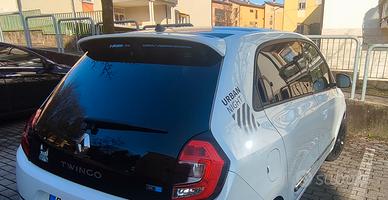 Renault Twingo e tech Urban nigt