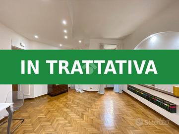 4 LOCALI A ROMA
