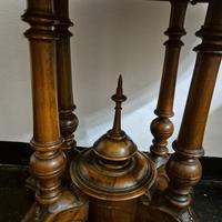 Si vende tavolo rotondo del 1700