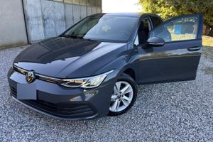 Volkswagen Golf VIII Life