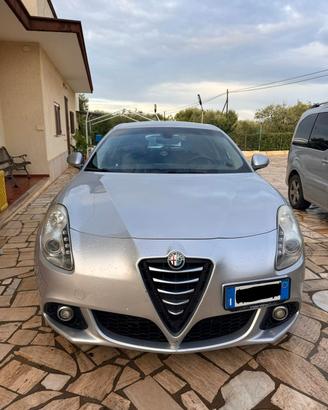 Alfa Romeo Giulietta  Jtd 1.6  105 cv
