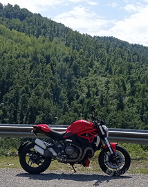 Ducati Monster 1200