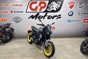 Yamaha MT-09 Night Fluo ABS 18.000 KM
