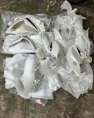 Carenature bianche RKF 125