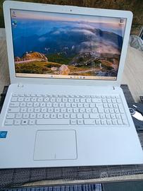 PC PORTATILE ASUS  BIANCO|8GB RAM|SSD 256GB|OFFICE
