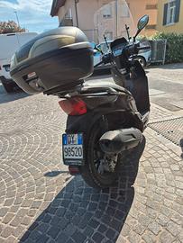 scooter Kimco 300 gti