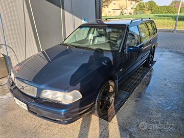 Volvo V70 AWD 2.3 Turbo 4x4 - Youngtimer