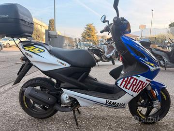 Yamaha Aerox 50cc edizione Valentino Rossi