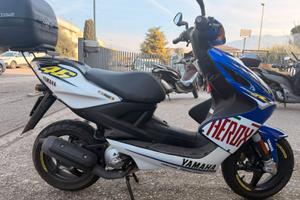 Yamaha Aerox 50cc edizione Valentino Rossi