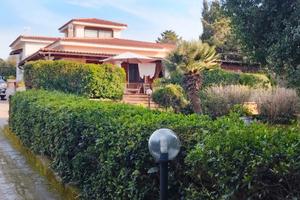 Villa con piscina Filigheddu