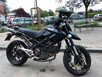 Ducati Hypermotard 1100 evo