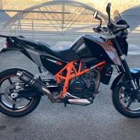 KTM 690 Duke - 2012