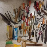 set utensili vintage tappezziere 50pz circa