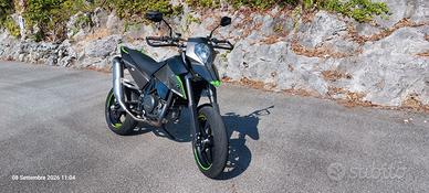 Ktm 690 sm prestige