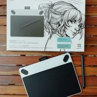 Tavoletta WACOM INTUOS come nuova