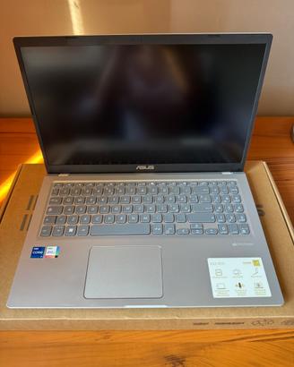 PC ASUS F515-BQ779W