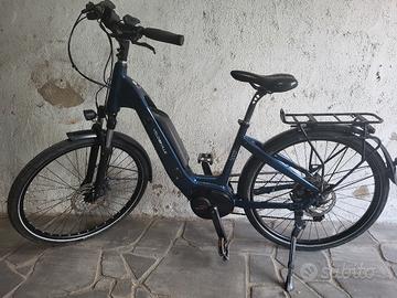 E-bike Velo de Ville AEB800