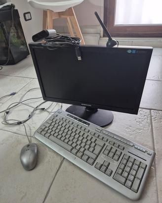 pc fisso hp pavilion con monitor samsung perfetti
