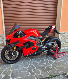 Ducati Panigale V4 Full carbon