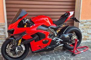 Ducati Panigale V4 Full carbon