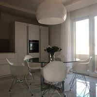 TAVOLO KROSS IN VETRO della IBFOR