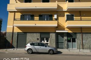 2 LOCALI 100MQ e 125 mq o 225 MQ Casoria