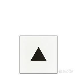 Il Triangolo—B. Munari—Creatività—88 pp—Corraini