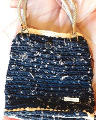 Borsa blu a spalla