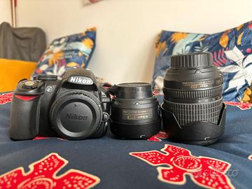 Reflex Digitale Nikon D3100 + accessori